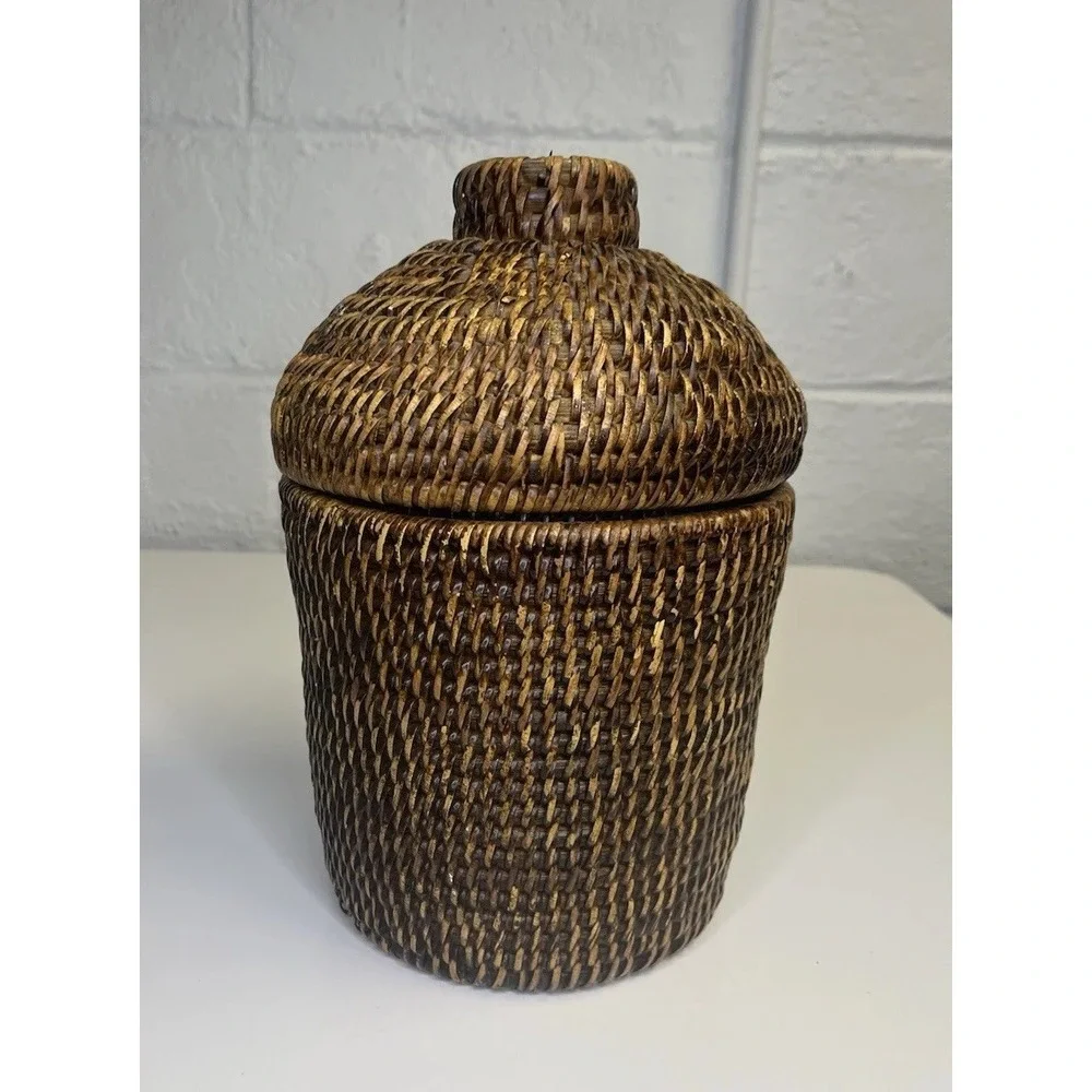 The Unbranded Brand vtg rattan