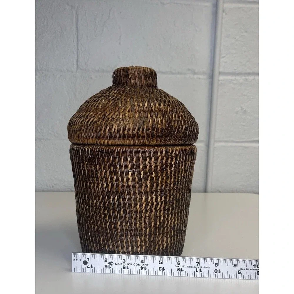The Unbranded Brand vtg rattan