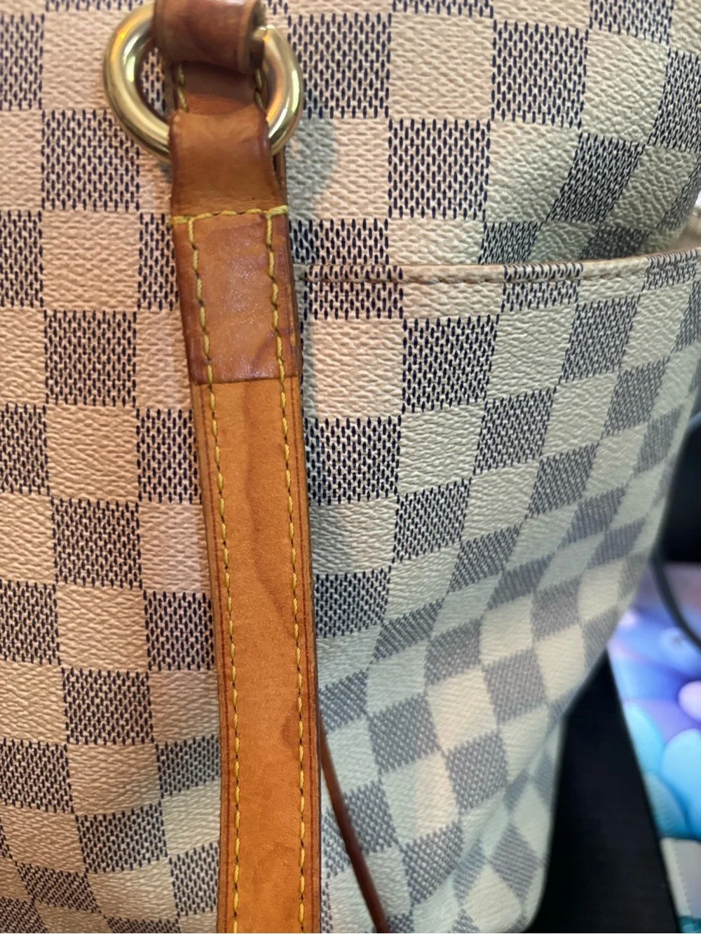 Louis Vuitton please review