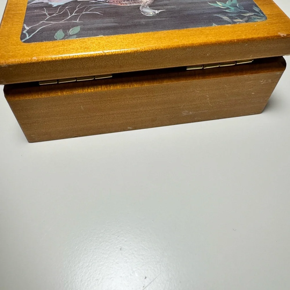 N/A decorative wooden
