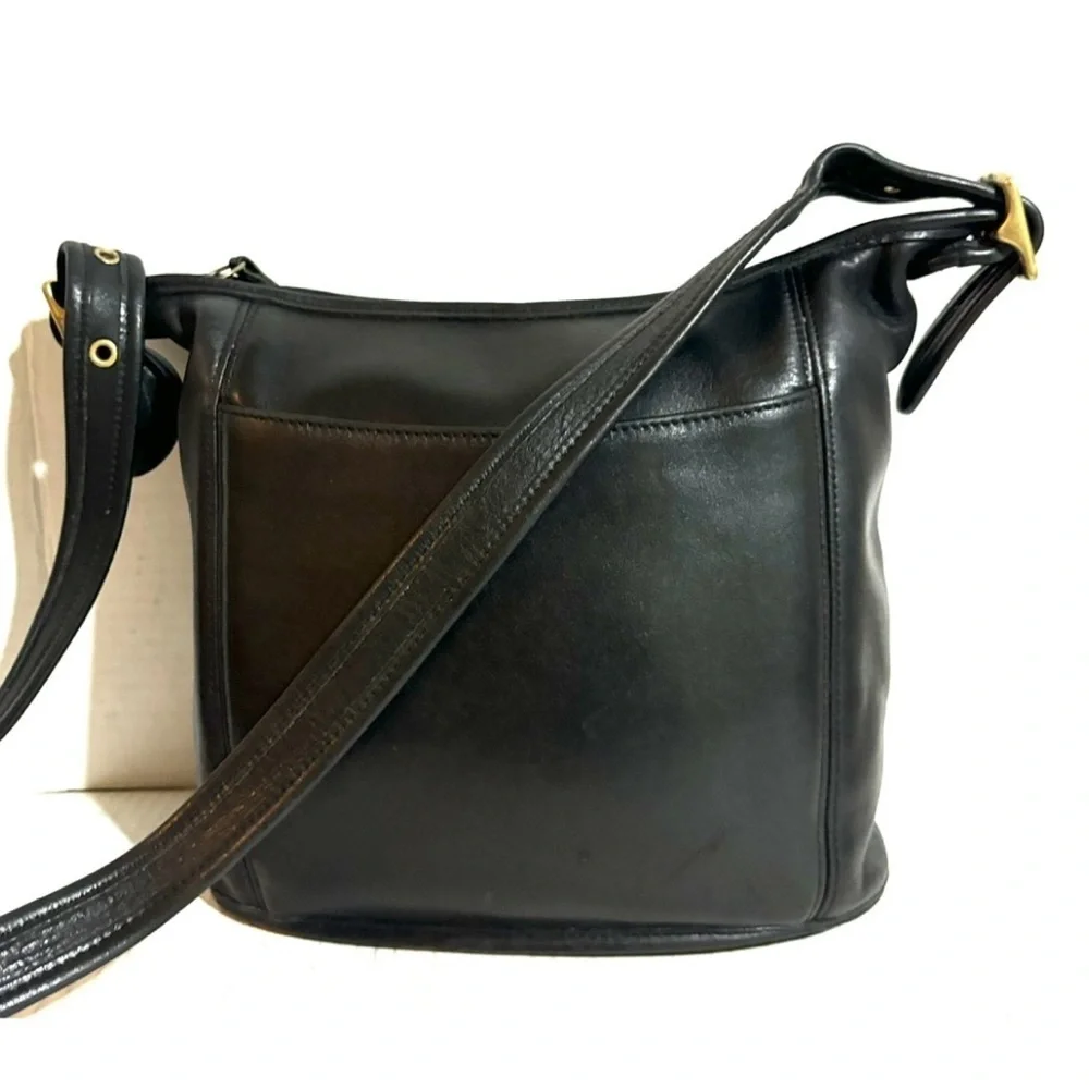 Coach vintage black