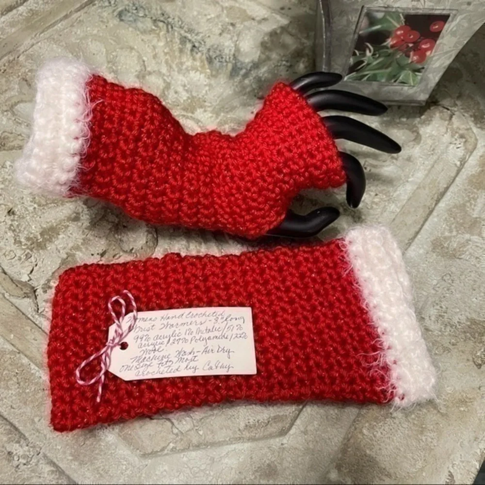 Handmade Extra Soft Red Glitter Fuzzy White Texting Fingerless Gloves