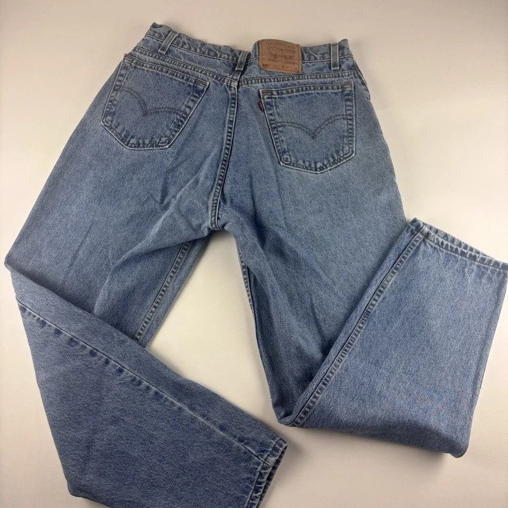Levis levis 560
