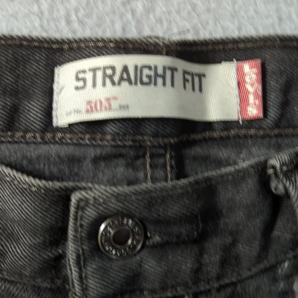 Levis levis 505