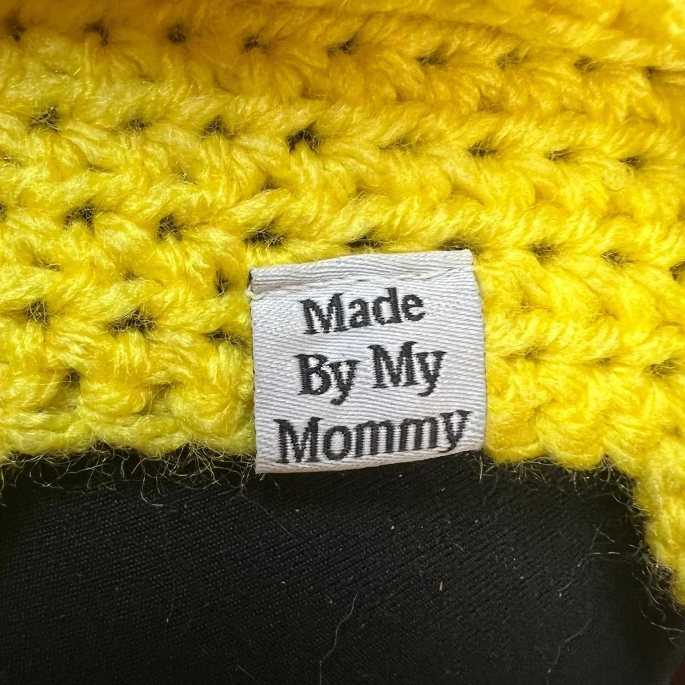 Handmade charming yellow