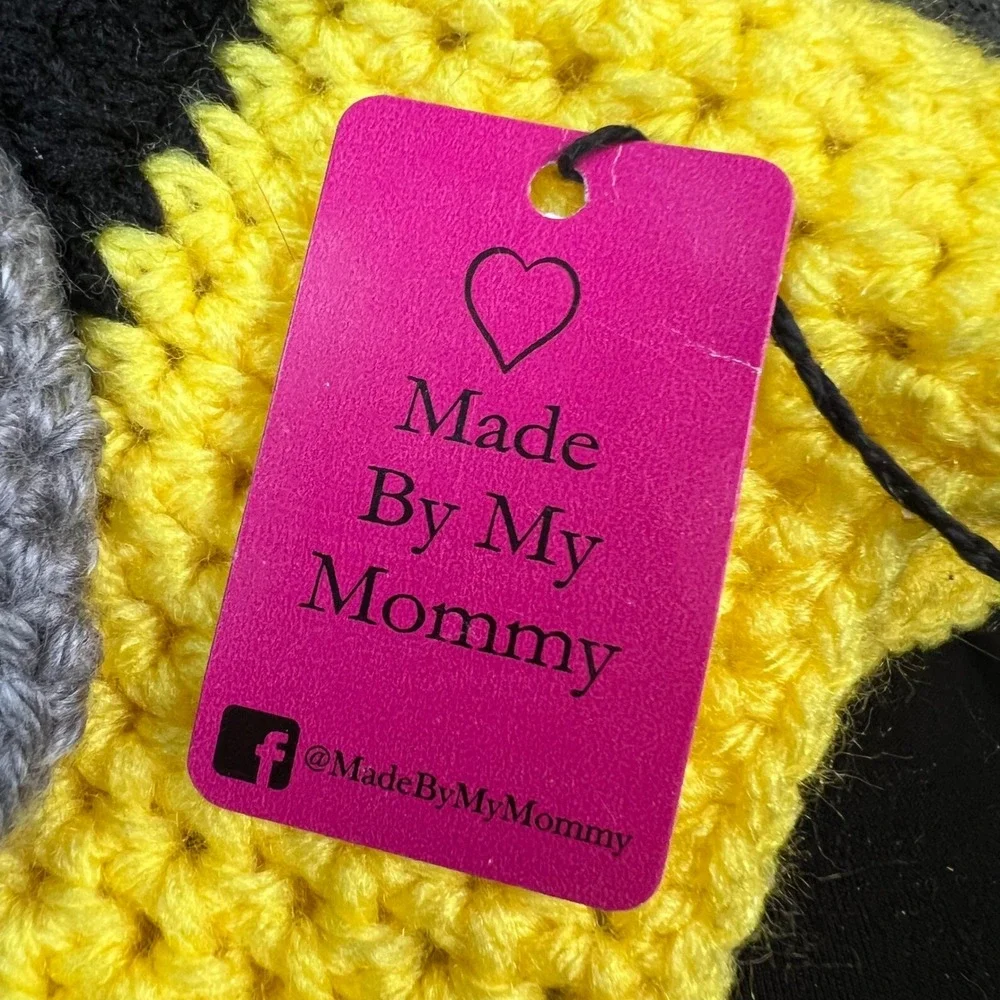 Handmade charming yellow