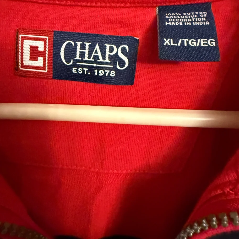 Chaps bold red