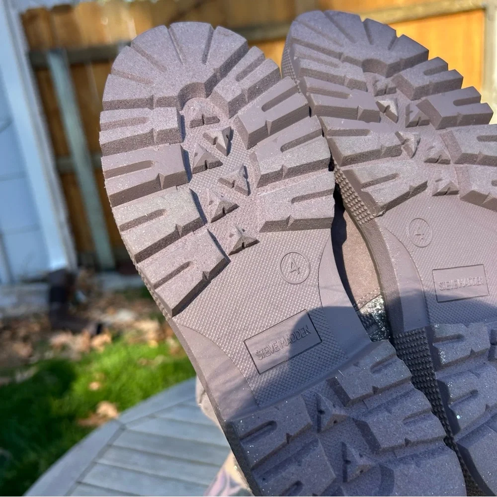 Steve Madden steve madden