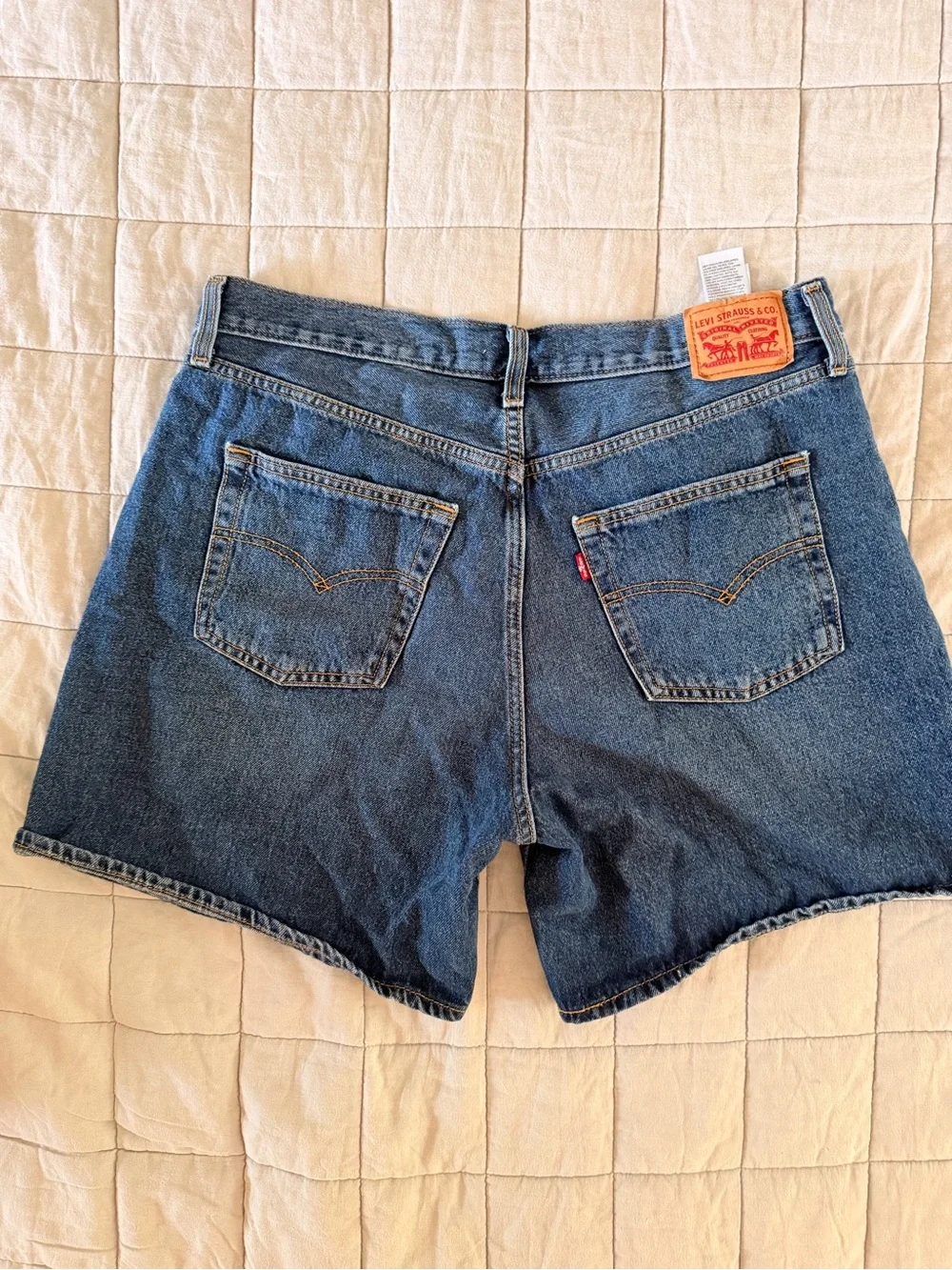 Levis comfortable mid