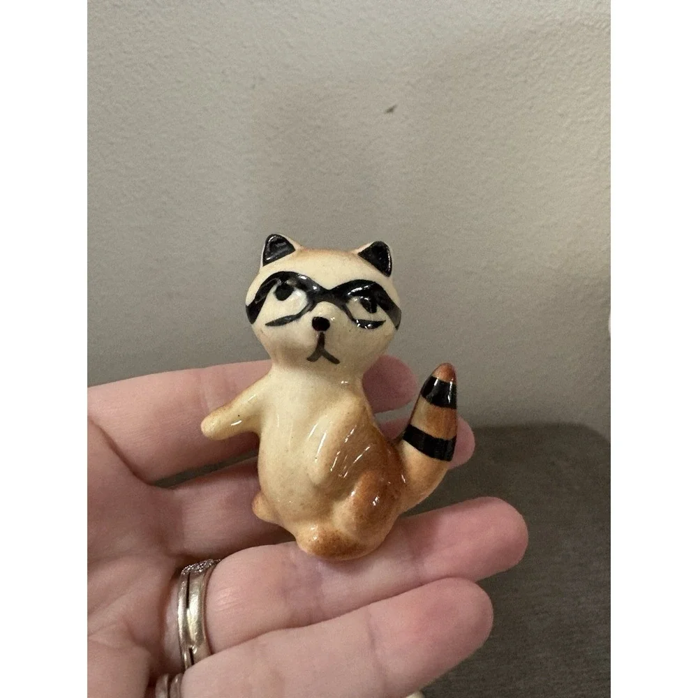 Raccoon Miniature Figurine Trinket Animal Brown & Black VTG JAPAN