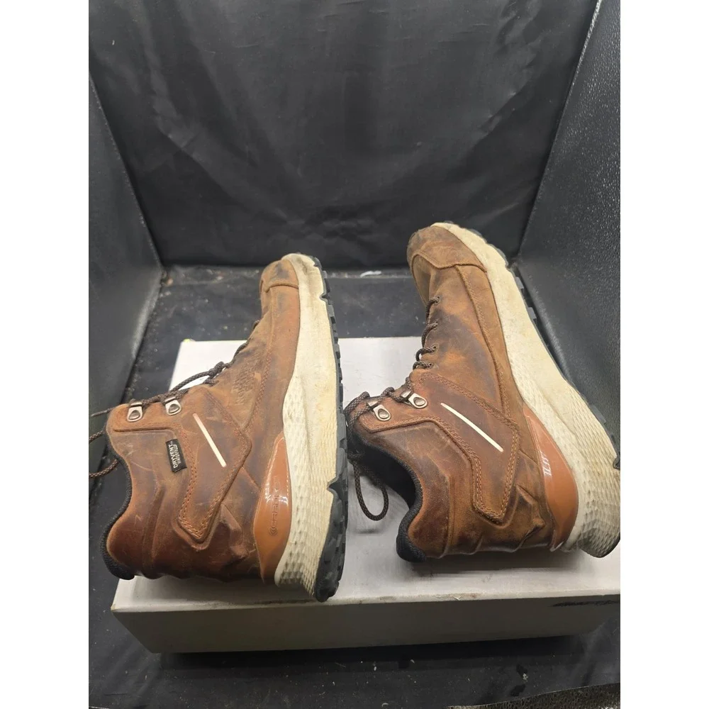 The North Face product pair