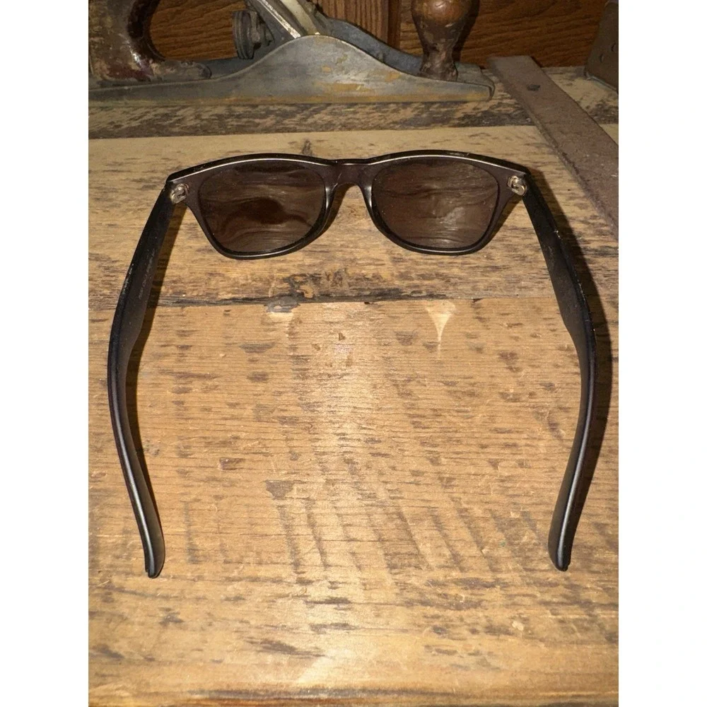 N/A brown polarized