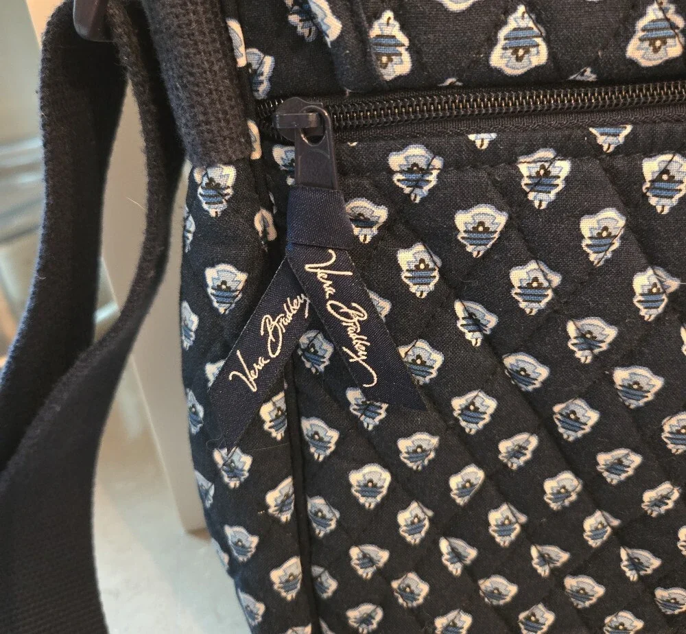 Vera Bradley quilted navy