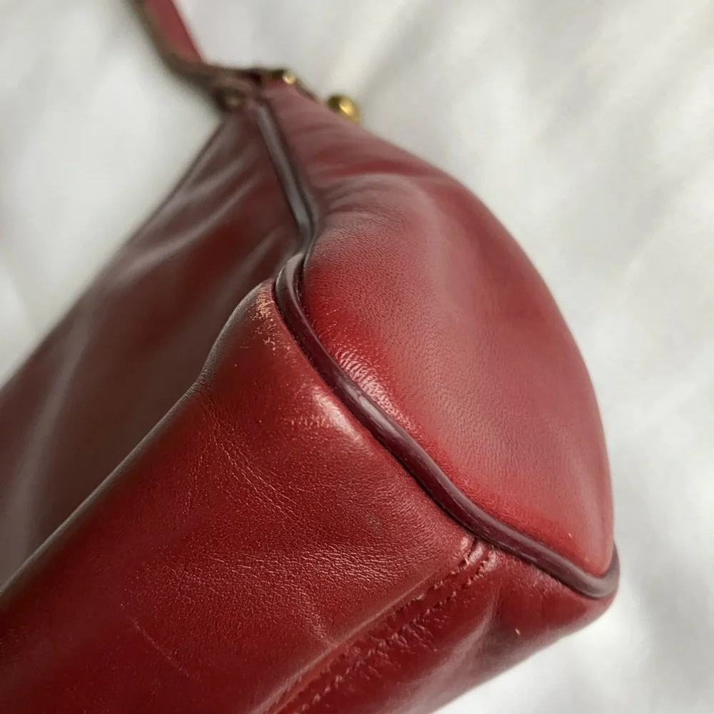 Etienne Aigner this elegant