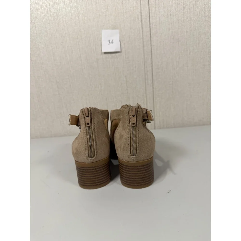 Justice peep toe