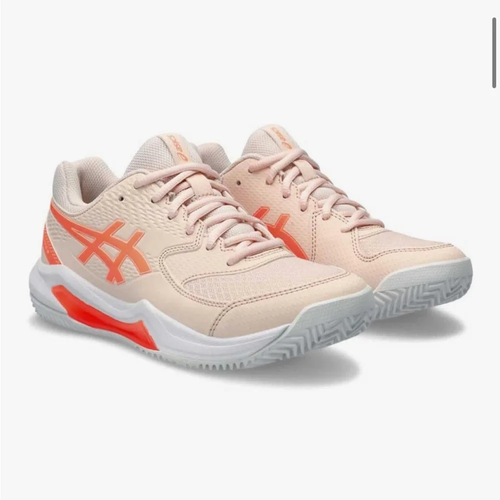 ASICS‎ Women's Low-Top Sneakers Sz 10