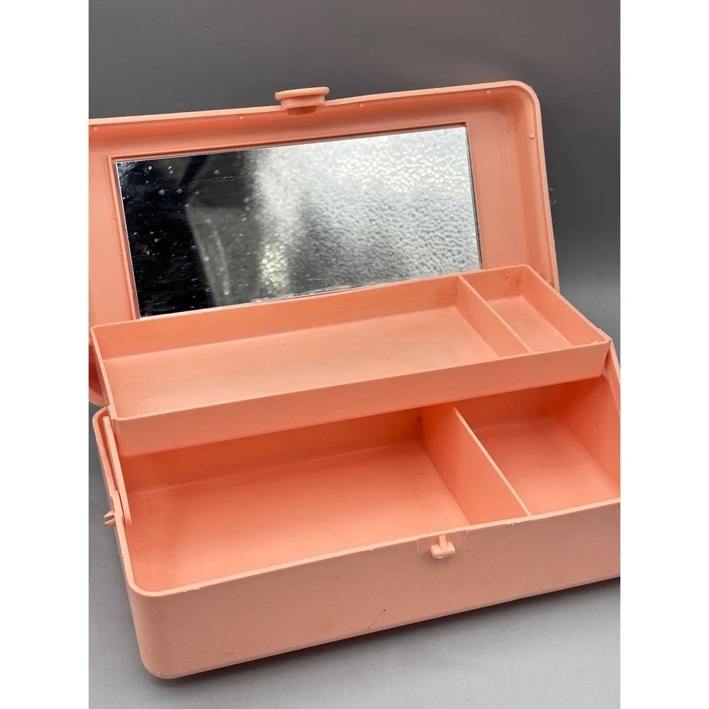 Caboodles vintage model