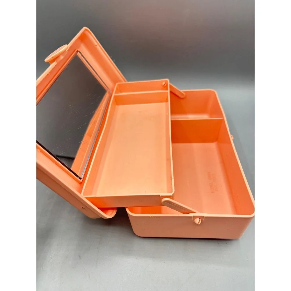 Caboodles vintage model