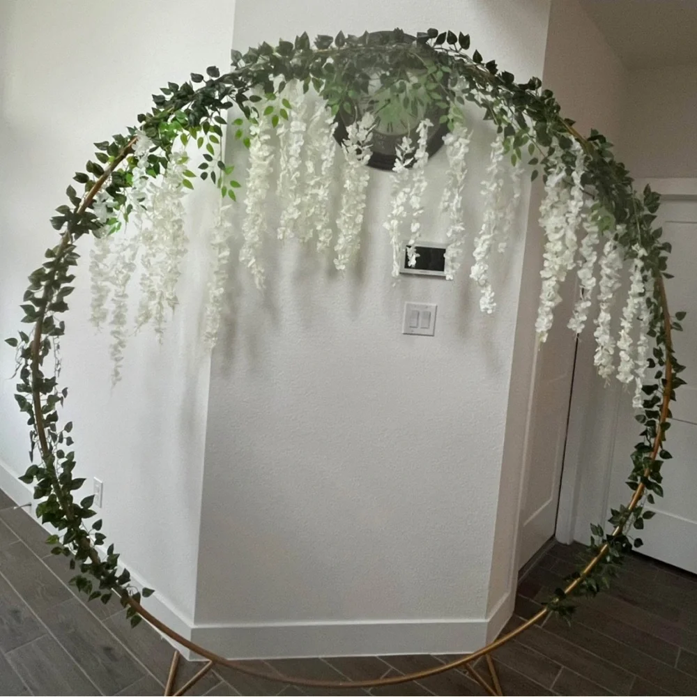 Circular Wedding Party Arch with Wisteria Flowers & Ivy Garlands Backdrop ~ New