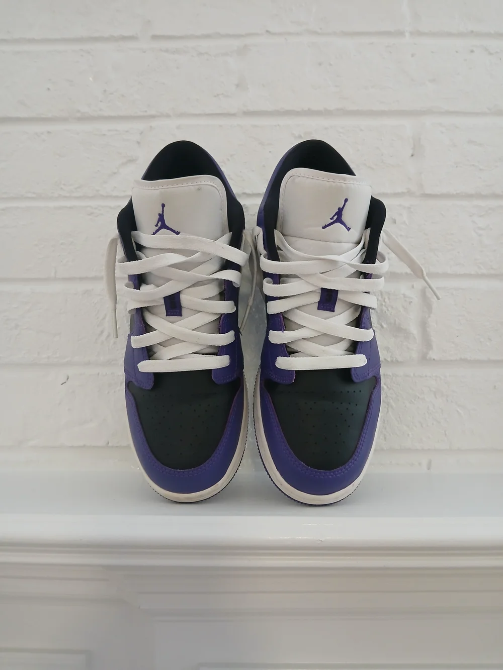 Nike classic low