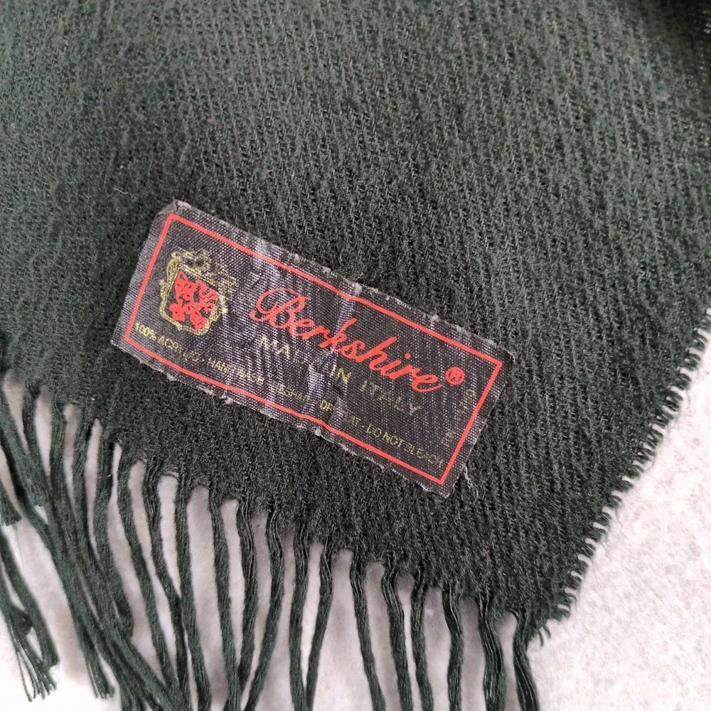 Vintage Berkshire Made in Italy Black Fringe Scarf Acrylic Men/Women Winter Wrap