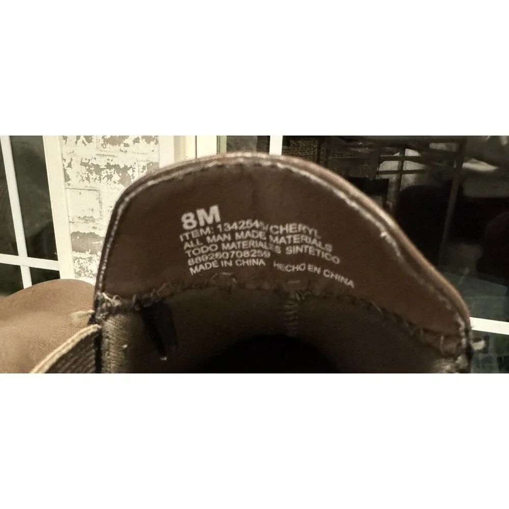 Weatherproof vintage women
