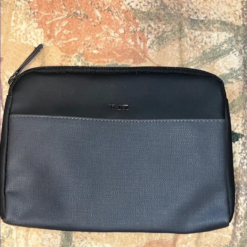 Tumi Black and Gray Toiletry Bags Sleek Durable Design