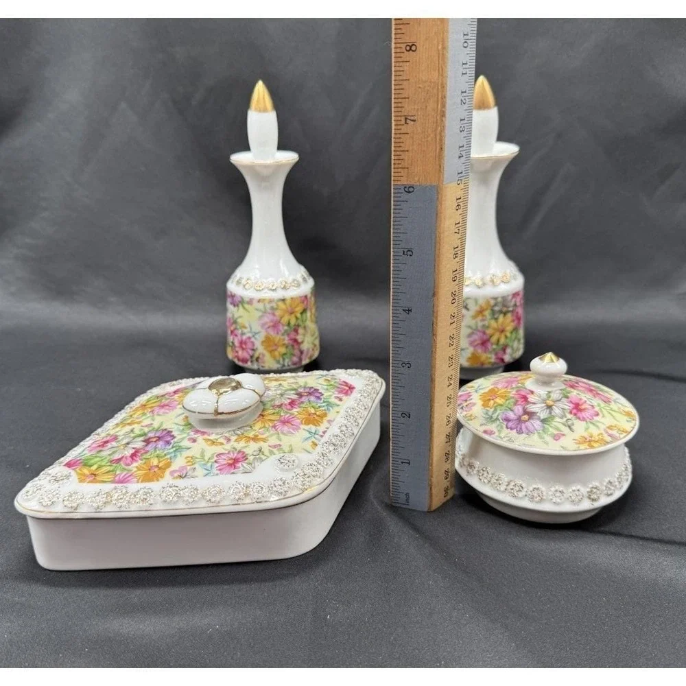 N/A cheerful floral