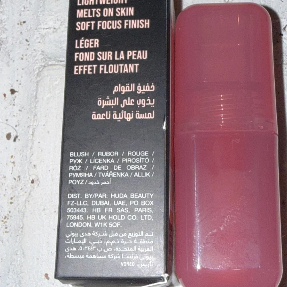 HUDA BEAUTY huda beauty