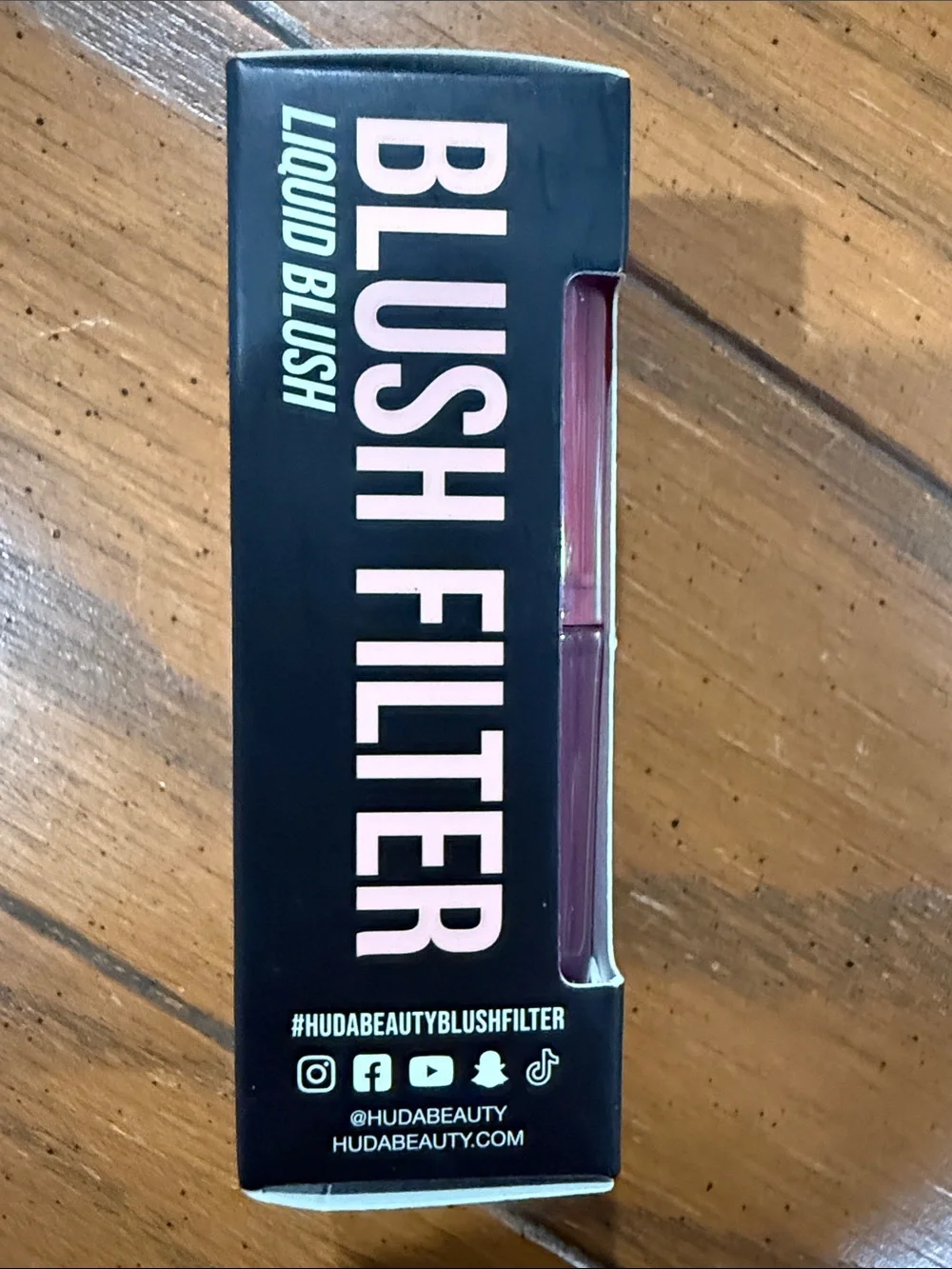 HUDA BEAUTY huda beauty