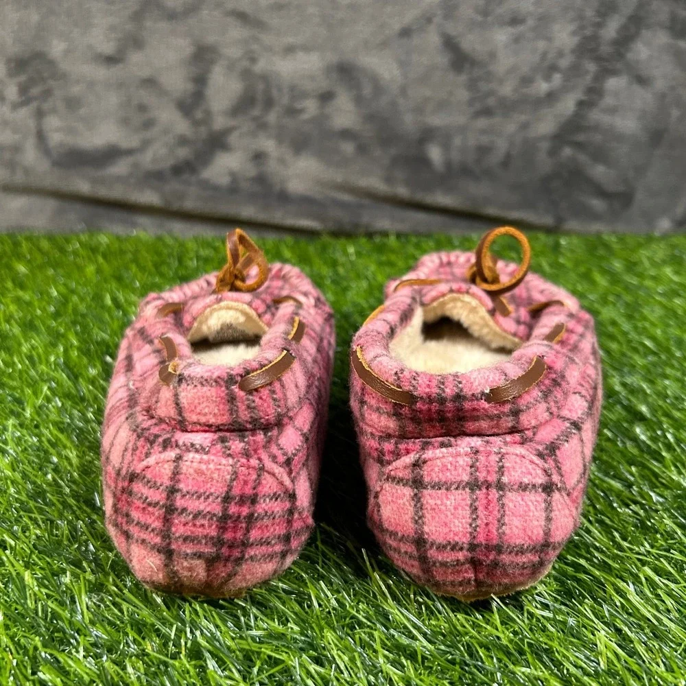 Minnetonka shoes are