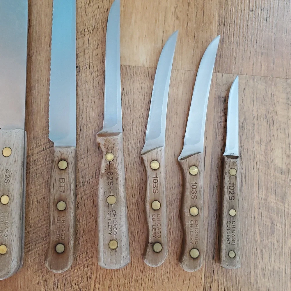 Chicago Cutlery vintage walnut