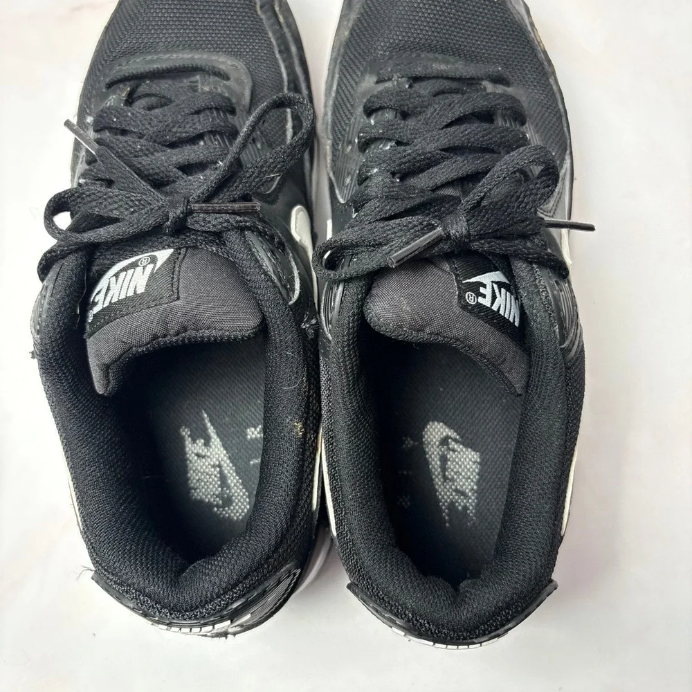 Nike unit inspect