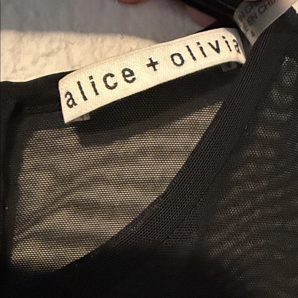 Alice + Olivia chic black