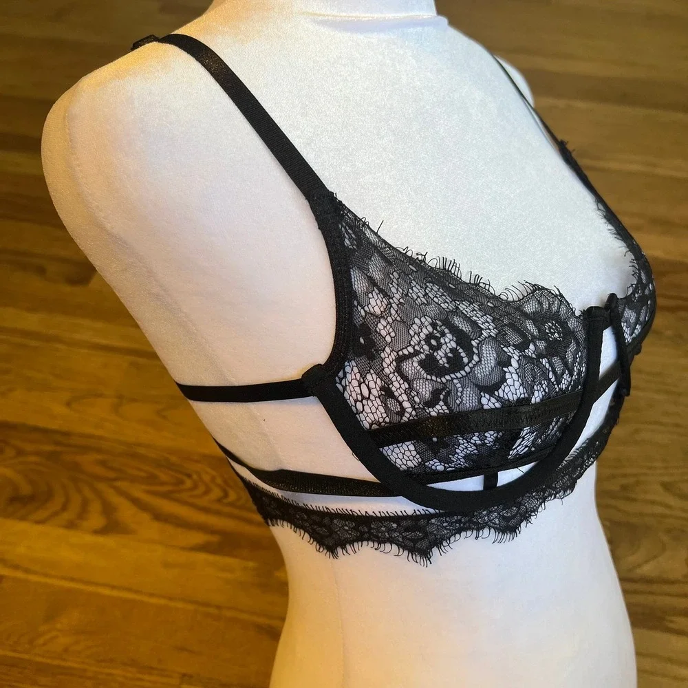PrettyLittleThing Black Eyelash Lace Bralette Strappy Cut Out Lingerie Top XS