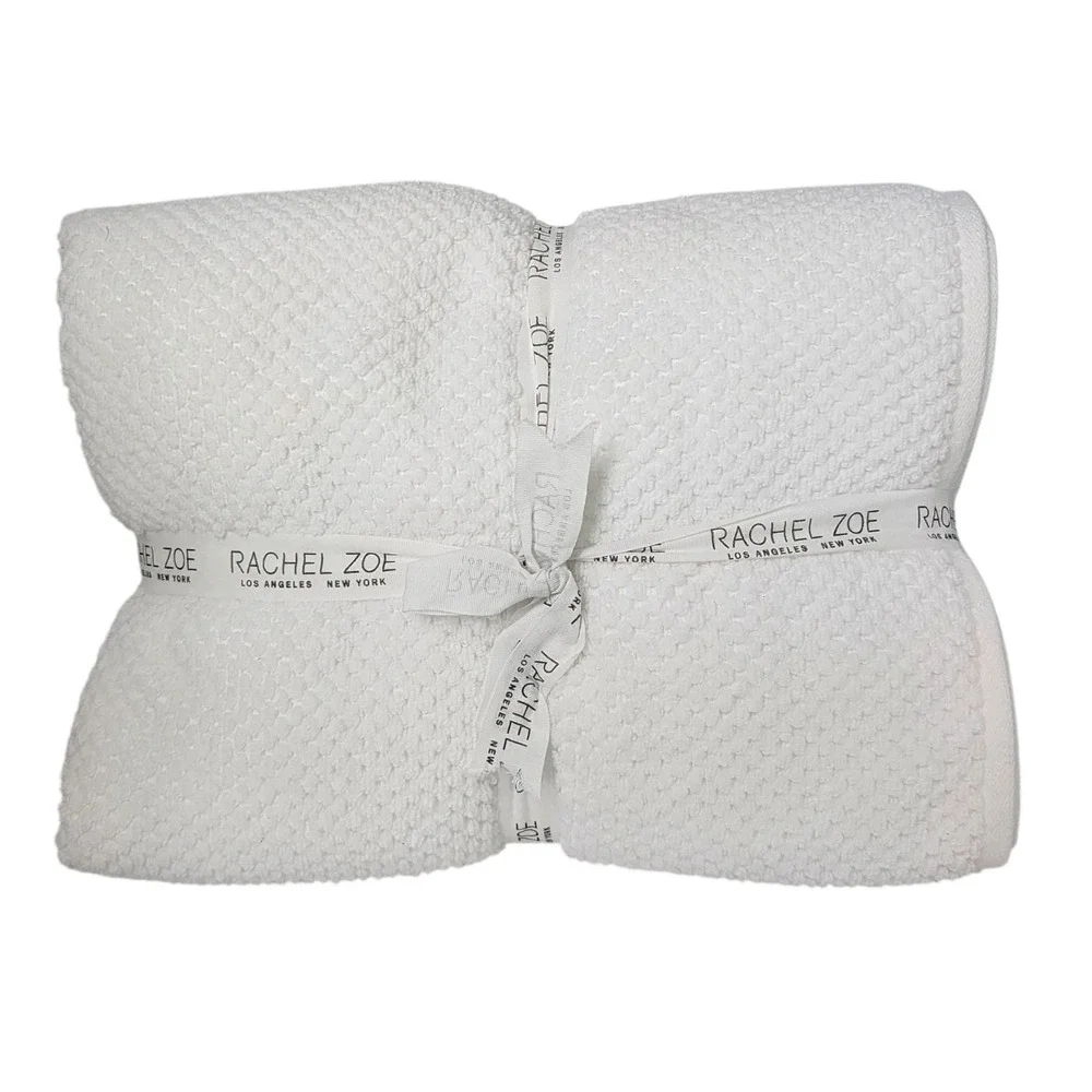 Rachel Zoe towel includes