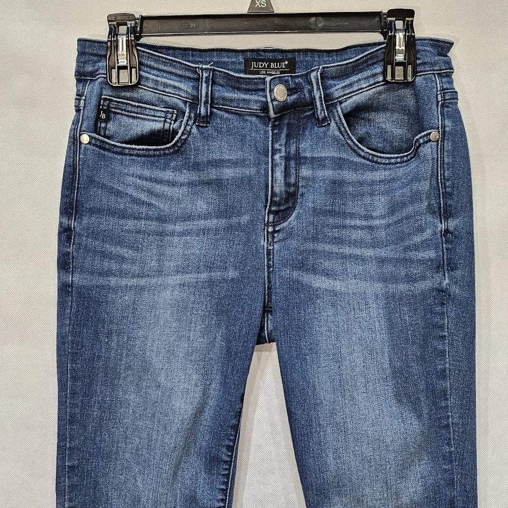 Judy Blue pockets button