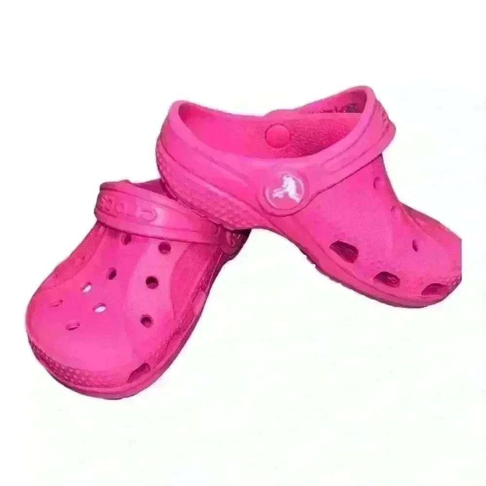 CROCS quench your
