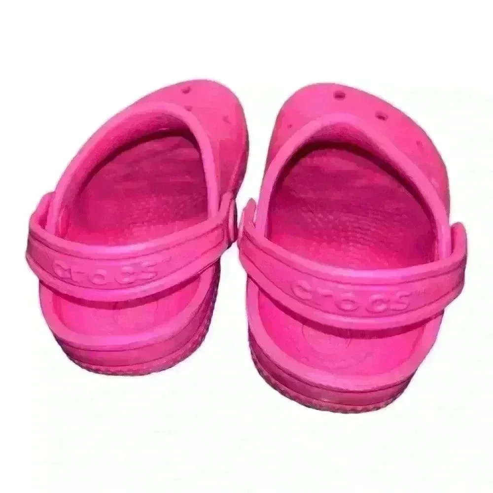 CROCS quench your