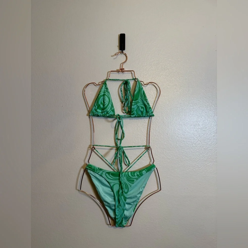 Frankies Bikinis frankies bikinis