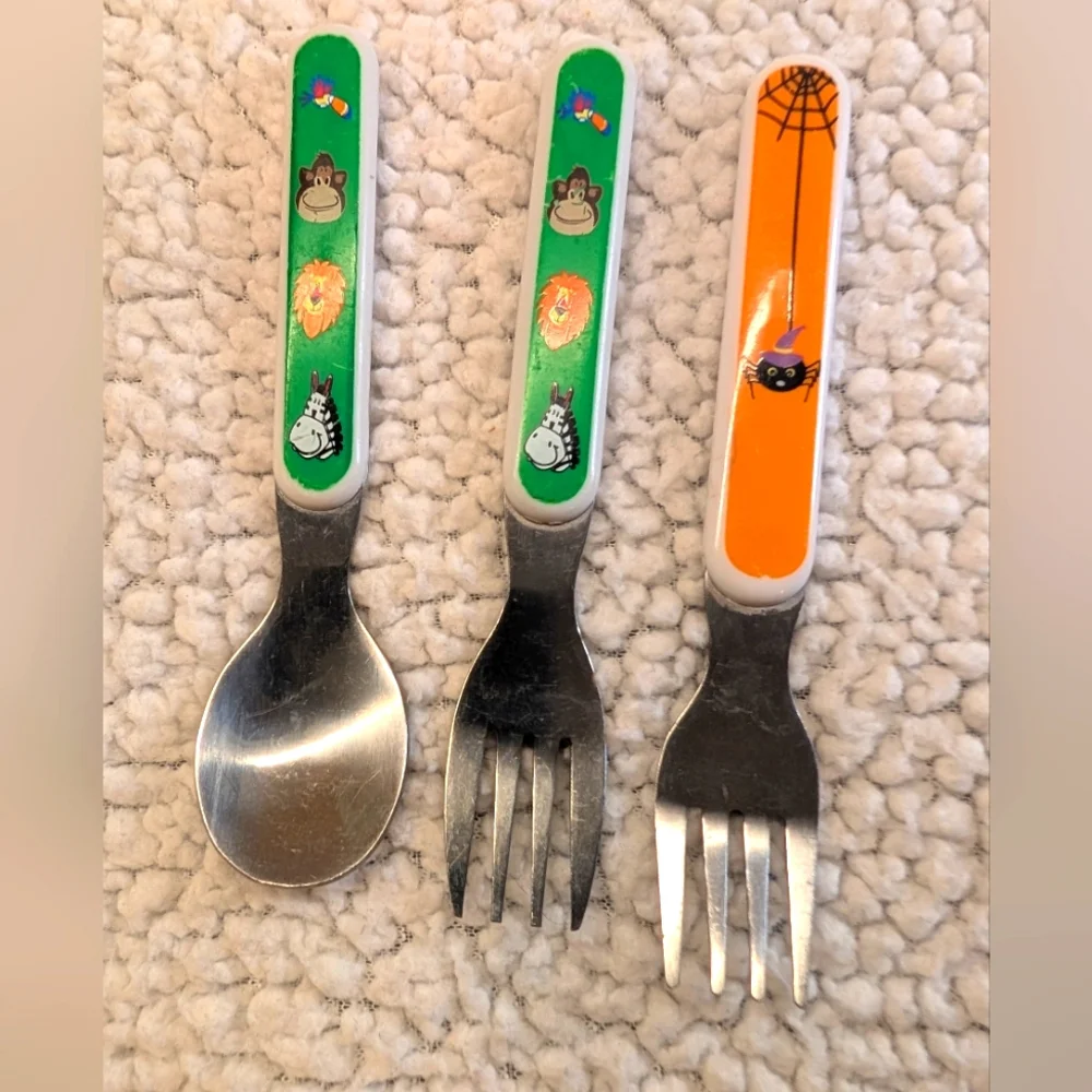 Kids Silverware Melamine Lion Elephant Monkey Zebra Jungle + Halloween Spider
