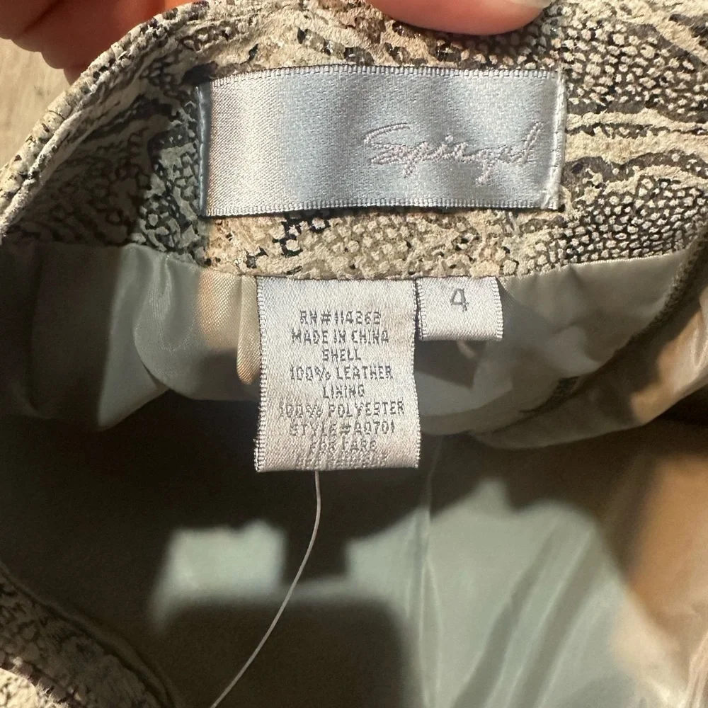 Spiegel genuine leather