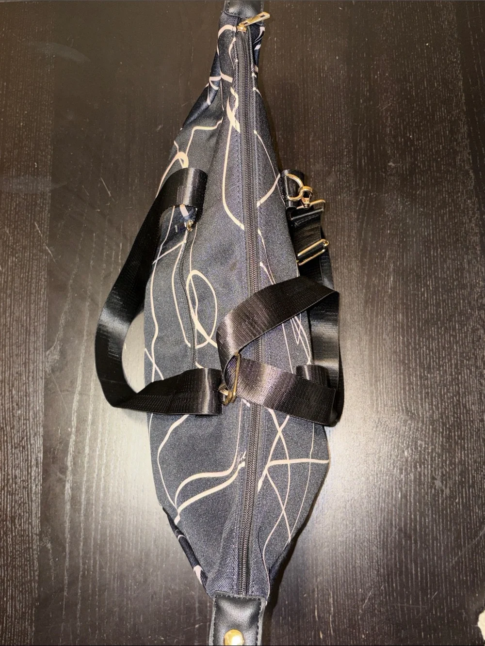 NWOT Mali & Lili Abstract Weekender Bag