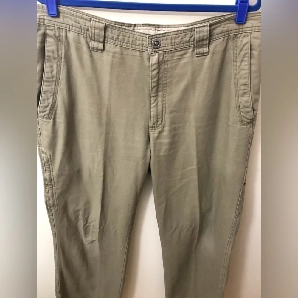 𝅺COLUMBIA Mens Cotton Easy Fit Omni Shield Classic Khaki Cargo Pants Size 36X32