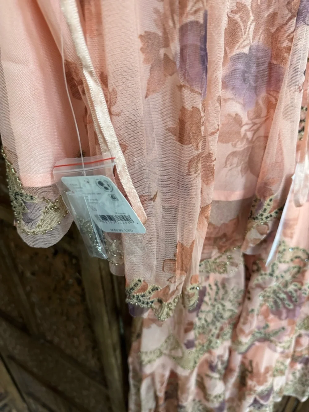Free People questions leave