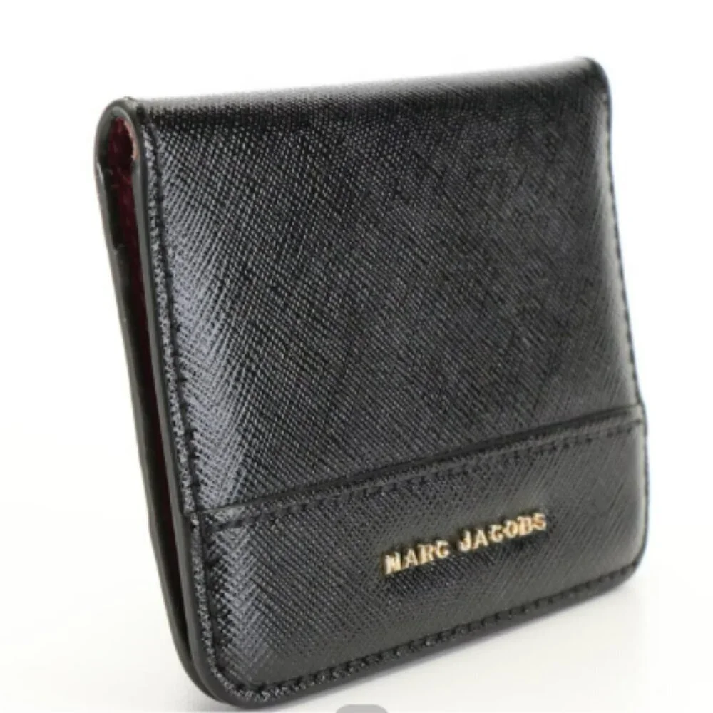 Marc Jacobs this listing