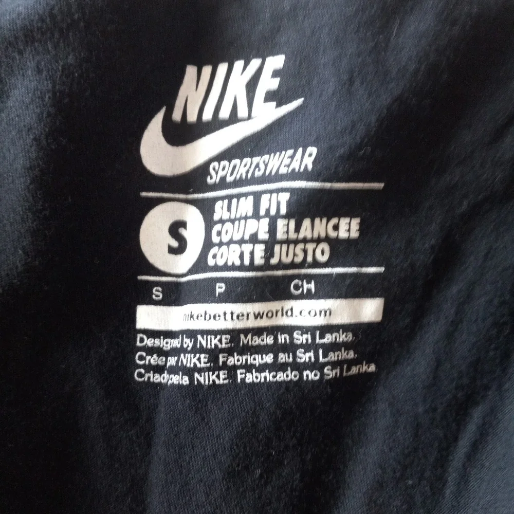 Nike 100% cotton