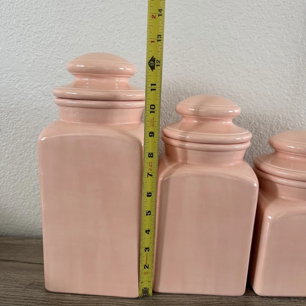 The Unbranded Brand set vintage
