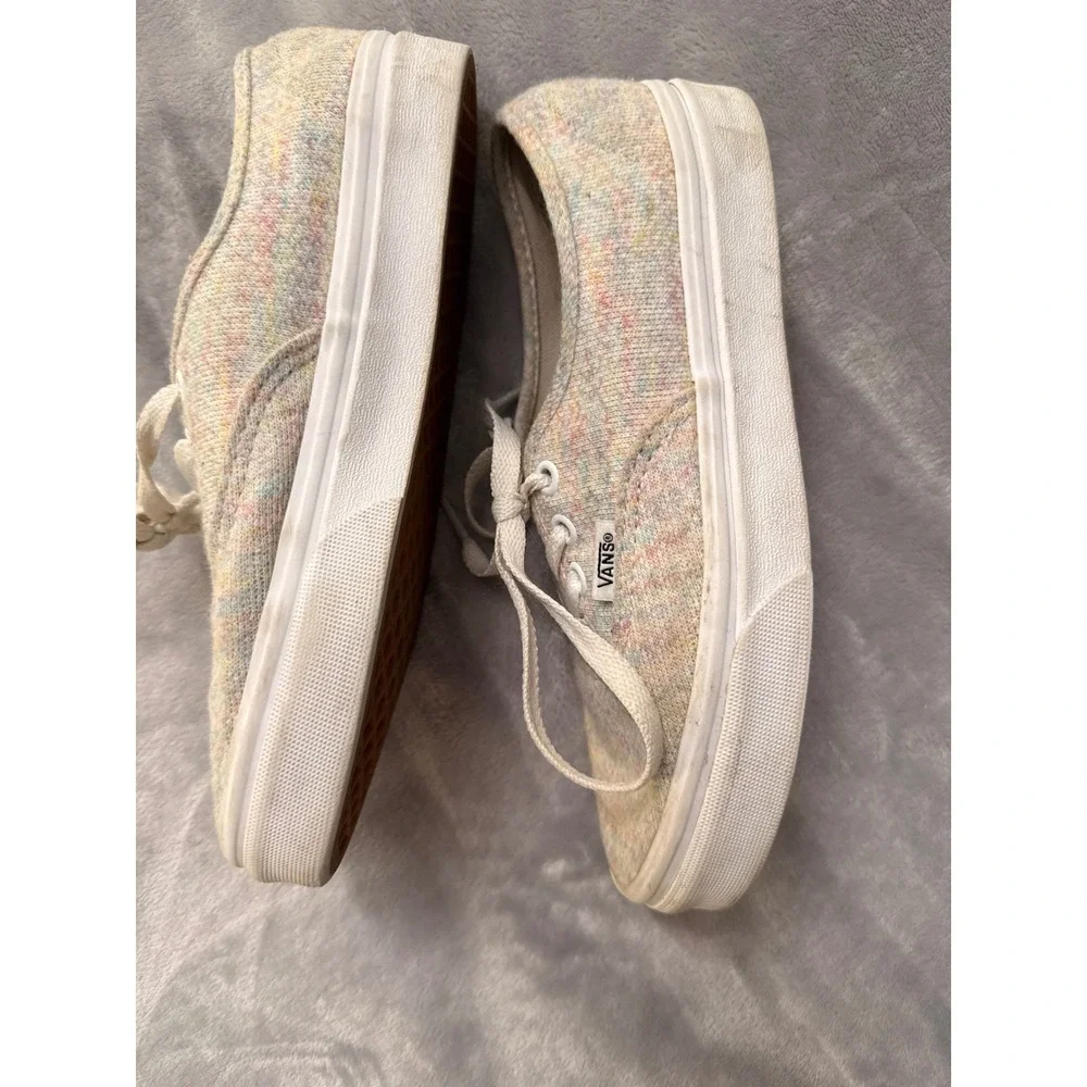 Vans authentic low