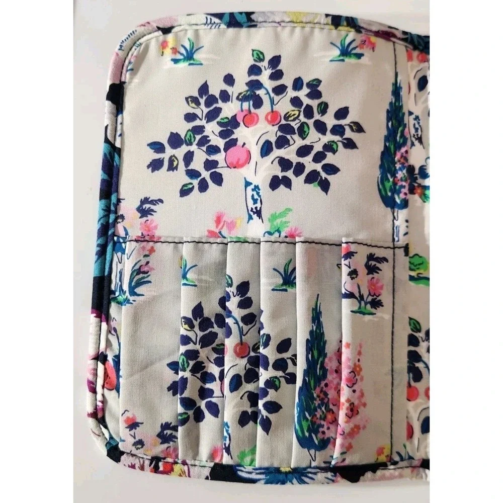 Vera Bradley Zip-In Makeup Brush Case Garden Grove Blue Pink Soft Organization‎